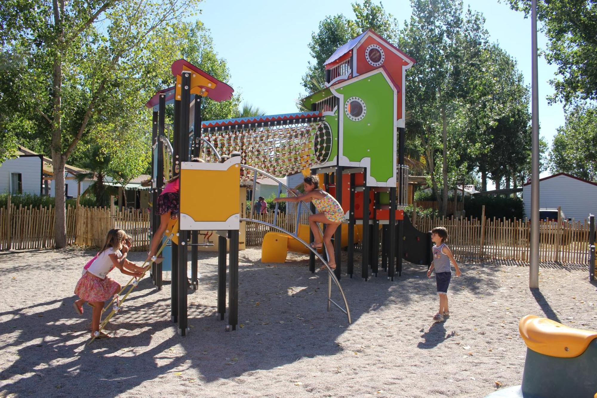 Camping Club L'Air Marin Виас Экстерьер фото